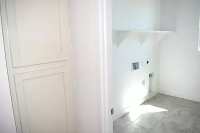 14798 W Gray Fox Trail, Surprise, AZ 85387 - Photo 9