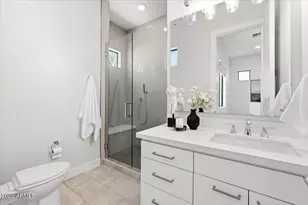 4319 E Marion Way, Phoenix, AZ 85018 - Photo 47