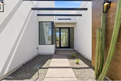 4319 E Marion Way, Phoenix, AZ 85018 - Photo 13