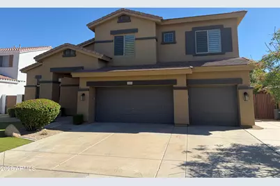 781 E Capricorn Way, Chandler, AZ 85249 - Photo 1