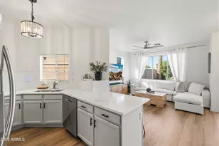 4010 E Melinda Ln, Phoenix, AZ 85050 - Photo 9