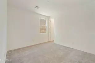 15664 W Mercer Ln, Surprise, AZ 85379 - Photo 25