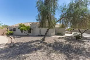 993 S 239th Dr, Buckeye, AZ 85326 - Photo 5