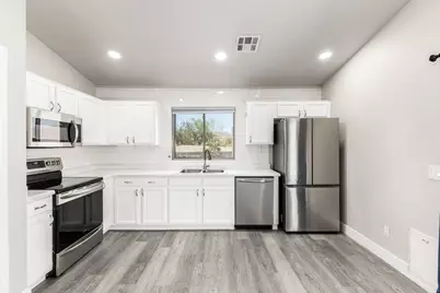 993 S 239th Drive, Buckeye, AZ 85326 - Photo 13