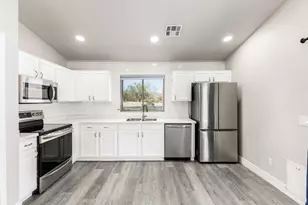 993 S 239th Dr, Buckeye, AZ 85326 - Photo 13