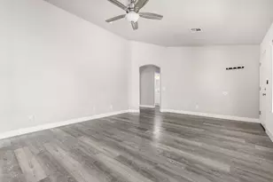 993 S 239th Dr, Buckeye, AZ 85326 - Photo 9