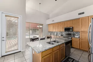 5845 W Charter Oak Rd, Glendale, AZ 85304 - Photo 23