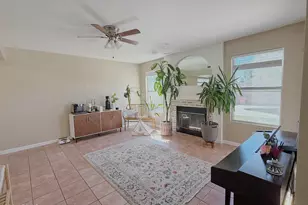 19436 N 50th Ave, Glendale, AZ 85308 - Photo 7