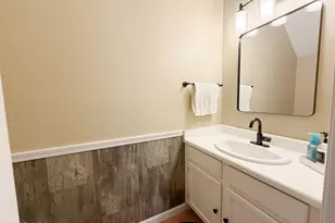 19436 N 50th Ave, Glendale, AZ 85308 - Photo 15