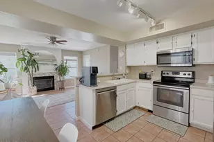 19436 N 50th Ave, Glendale, AZ 85308 - Photo 11