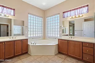 17182 W Gable End Ln, Surprise, AZ 85387 - Photo 25
