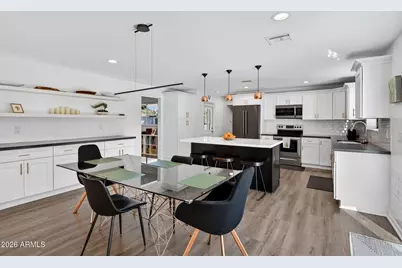 531 W Stella Lane, Phoenix, AZ 85013 - Photo 9