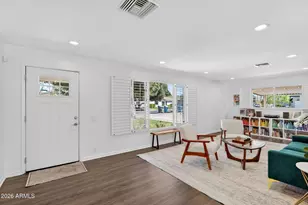 531 W Stella Ln, Phoenix, AZ 85013 - Photo 3