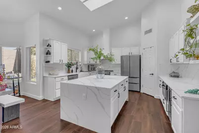 1916 E Claire Drive, Phoenix, AZ 85022 - Photo 7