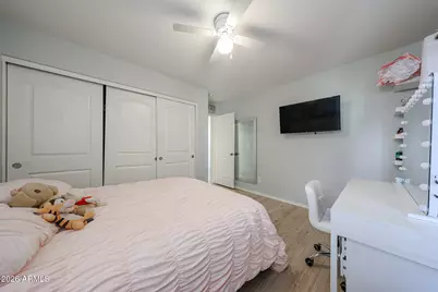 1634 N 77th Glen, Phoenix, AZ 85035 - Photo 11