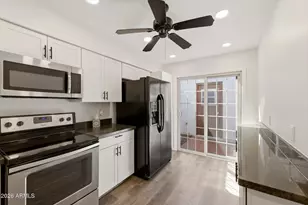 5142 E Edgemont Ave, Phoenix, AZ 85008 - Photo 9