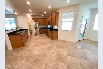 10786 W Bronco Trail, Peoria, AZ 85383 - Photo 3
