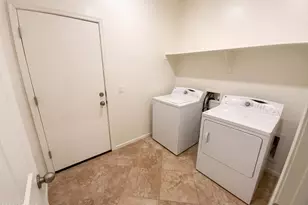 10786 W Bronco Trail, Peoria, AZ 85383 - Photo 15