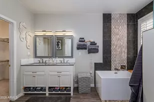 18443 N Borgata Dr, Surprise, AZ 85374 - Photo 25