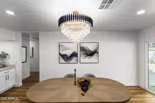 1913 N 22nd Pl, Phoenix, AZ 85006 - Photo 17