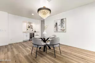 1913 N 22nd Pl, Phoenix, AZ 85006 - Photo 9