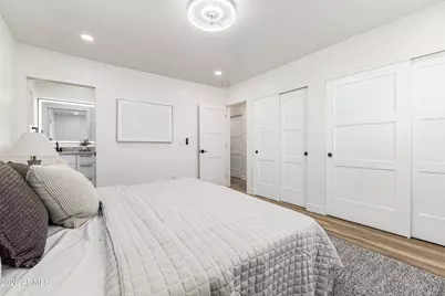 1913 N 22nd Place, Phoenix, AZ 85006 - Photo 11