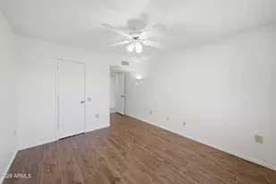 9710 W Hawthorn Ct, Sun City, AZ 85351 - Photo 23