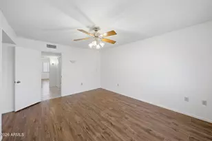 9710 W Hawthorn Ct, Sun City, AZ 85351 - Photo 27