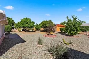 9710 W Hawthorn Ct, Sun City, AZ 85351 - Photo 35