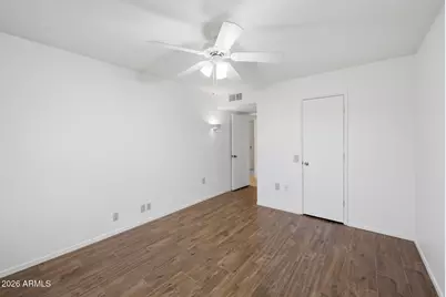 9710 W Hawthorn Court, Sun City, AZ 85351 - Photo 21