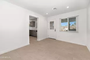 2601 E Harvard St, Phoenix, AZ 85008 - Photo 21