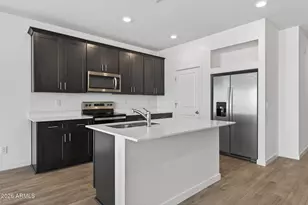 18114 W Soft Wind Dr, Surprise, AZ 85387 - Photo 5