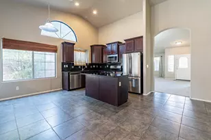 3713 E Utopia Rd, Phoenix, AZ 85050 - Photo 7