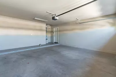 3713 E Utopia Road, Phoenix, AZ 85050 - Photo 37