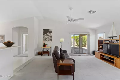 9320 W Deanna Drive, Peoria, AZ 85382 - Photo 13