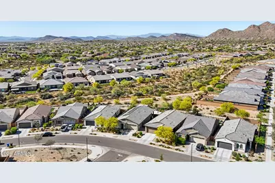 2132 W Sierra Sunset Trail, Phoenix, AZ 85085 - Photo 41