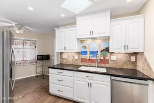 10154 W Loma Blanca Dr, Sun City, AZ 85351 - Photo 17