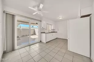 14026 N Thunderbird Blvd, Sun City, AZ 85351 - Photo 11