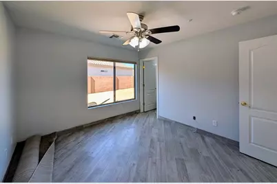 27321 N Gidiyup Trail, Phoenix, AZ 85085 - Photo 39