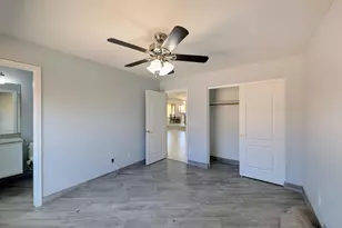 27321 N Gidiyup Trail, Phoenix, AZ 85085 - Photo 37
