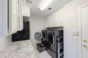 27321 N Gidiyup Trail, Phoenix, AZ 85085 - Photo 41