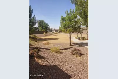 18188 W Paradise Lane, Surprise, AZ 85388 - Photo 13