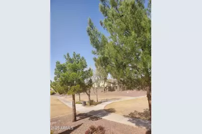 18188 W Paradise Lane, Surprise, AZ 85388 - Photo 23