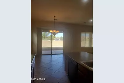 18188 W Paradise Lane, Surprise, AZ 85388 - Photo 5