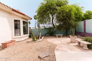 2739 E Vista Dr, Phoenix, AZ 85032 - Photo 57