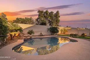 661 N Joshua Tree Ln, Gilbert, AZ 85234 - Photo 31
