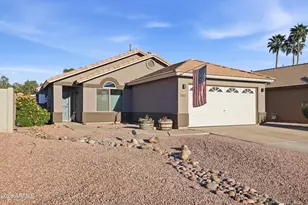 661 N Joshua Tree Ln, Gilbert, AZ 85234 - Photo 9