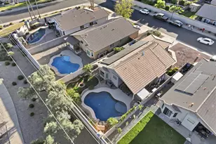 661 N Joshua Tree Ln, Gilbert, AZ 85234 - Photo 41