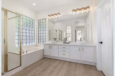7034 W Rose Garden Lane, Glendale, AZ 85308 - Photo 19