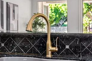 7034 W Rose Garden Ln, Glendale, AZ 85308 - Photo 9